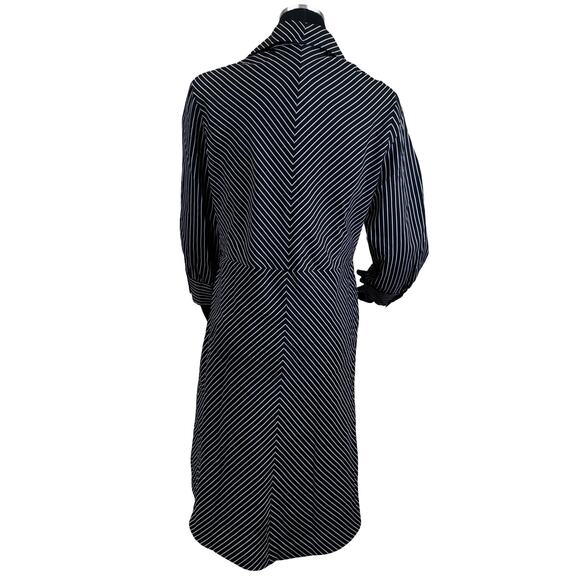 Vintage 1970s Jolie Femme Black & White Diagonal Stripe Dress – Size 46 - Picture 14 of 16